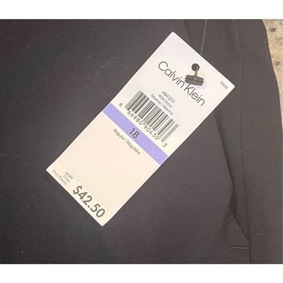 Calvin Klein Boys' Flat Bi-Stretch Dress Pant, Straight Leg - Picture 4 of 5